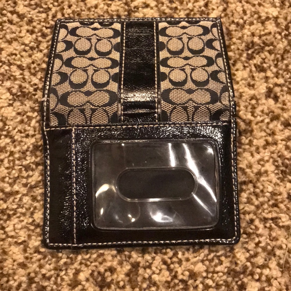 Michael Kors ID wallet